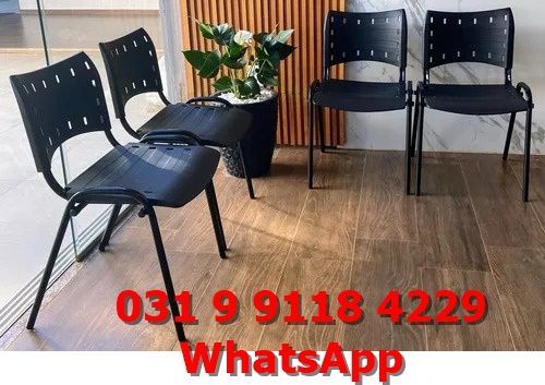 Cadeiras para Igreja e Loja Polipropileno - Frete Gratis Bh - Novas 755921