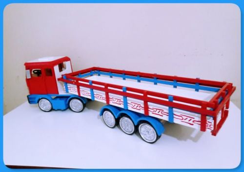 Carreta Trucada Grande De Brinquedo Em Madeira R$260  · Em estoque 743420