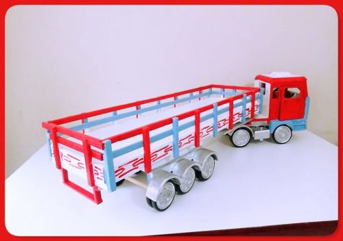 Carretona De Brinquedo Em Madeira 743399