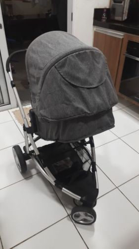 Carrinho de bebê Infanti Travel System Sky Trio Classic na cor cinza 778814 Carrinho de bebê Infanti Travel System Sky Trio Classic na cor cinza 778814