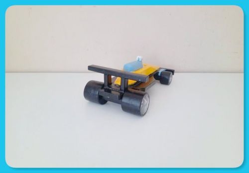 Carrinho De Fórmula 1 De Brinquedo Em Madeira 743379