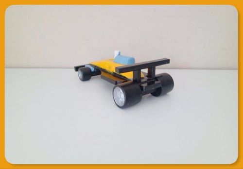 Carrinho De Fórmula 1 De Brinquedo Em Madeira 743380
