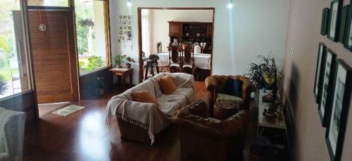 Casa 03 quartos em Correas - Petrópolis-rj 785440