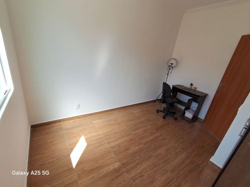 Casa 2 Quartos à venda 55m² - Parque Xangri La Metragem 55 m² Banheiros 1 Vaga 1 Características do imóvel55 m² Aceita animais Interfone 774141 Casa 2 Quartos à venda 55m² - Parque Xangri La Metragem 55 m² Banheiros 1 Vaga 1 Características do imóvel55 m² Aceita animais Interfone 774141