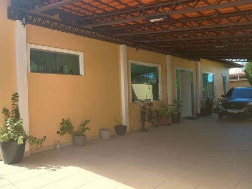 Casa 3 Suítes com Closet - Pq. das Laranjeiras 759167
