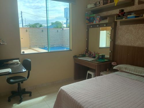 Casa 3 Suítes com Closet - Pq. das Laranjeiras 759172