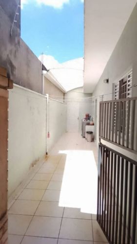 Casa á venda- 3 dormitórios sendo 1 suíte- Jd. Bela Vista- Indaiatuba-sp 745681
