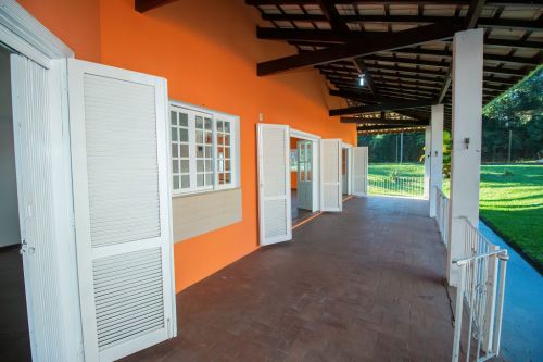 Casa à venda Chácaras da Represinha em Cotia 3.000m² 3 suítes 400m² área construída. 779408