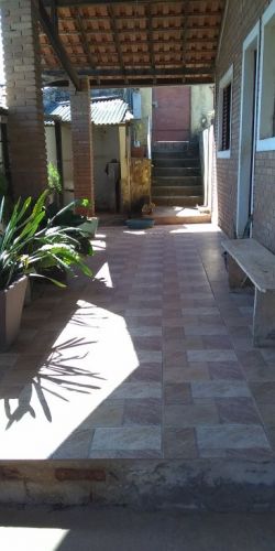 Casa Aconchegante com Vista Panorâmica e Amplo Espaço Externo 760081