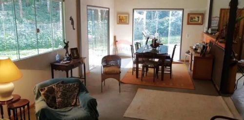 Casa com 03 quartos a venda em Araras- Petrópolisrj 778892