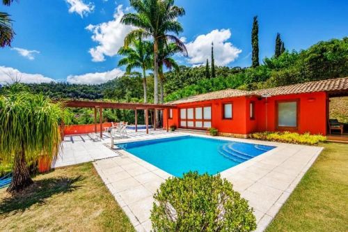 Casa com 04 dormitórios para locação em Pedro do Rio - Petrópolisrj 776172 Casa com 04 dormitórios para locação em Pedro do Rio - Petrópolisrj 776172