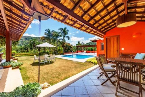 Casa com 04 dormitórios para locação em Pedro do Rio - Petrópolisrj 776175 Casa com 04 dormitórios para locação em Pedro do Rio - Petrópolisrj 776175