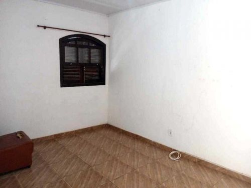 Casa com 04 quartos em Pedro do Rio = Petropolis=rj 785527