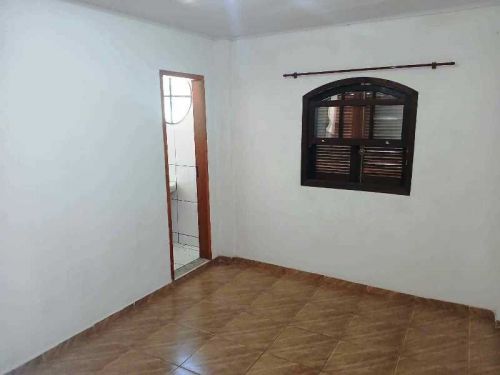 Casa com 04 quartos em Pedro do Rio = Petropolis=rj 785537
