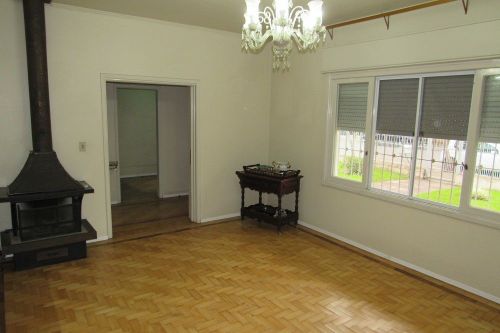 Casa com 3 dormitórios à venda no Centro de São Leopoldo 755297