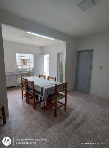 Casa Com 5 Quartos3 Banheiros2 Vagas Na Garagem Ou Mais. 746157