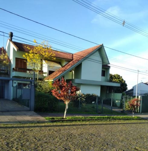 Casa de alto padrão à venda no bairro São José  São Leopoldo. 754967