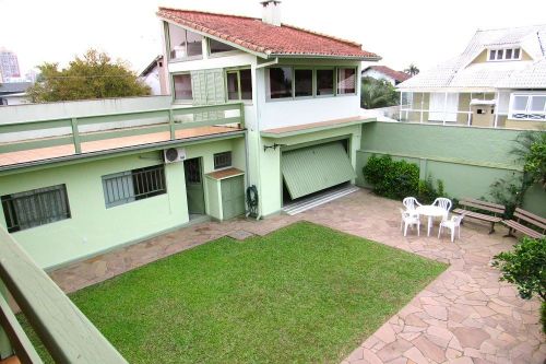 Casa de alto padrão à venda no bairro São José  São Leopoldo. 754973