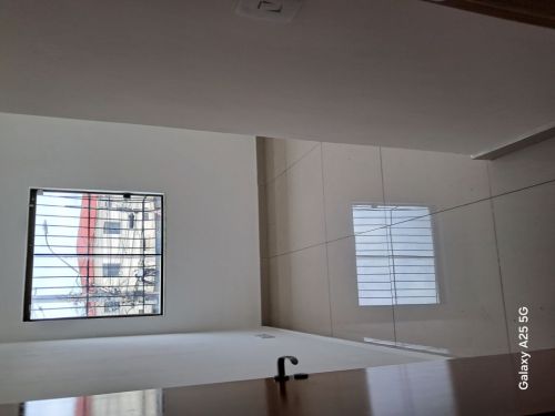 Casa Duplex no Santa Branca à 8 minutos caminhando do Vertedouro da Pampulha.casa toda reformada com área gourmet para passar bons momentos com a família.terreno: 90m²área Construída: 115m² 774820