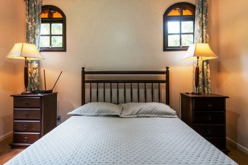 Casa em Araras - Petrópolisrj - 02 dormitórios - Locação 776524