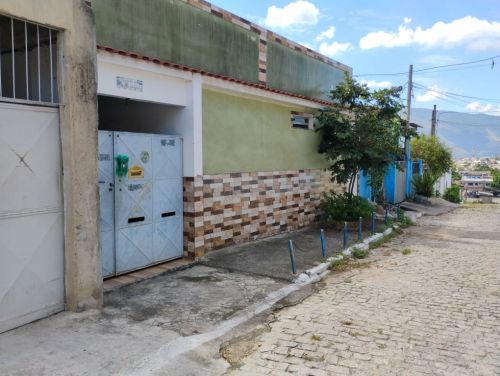 Casa em Nova Iguaçu - Rj  Bairro Austin  771278