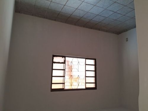 Casa em Trindade  3 quartos c 1 suíte quitada  751256
