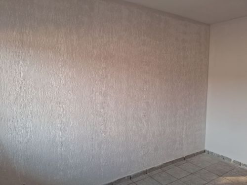 Casa em Trindade  3 quartos c 1 suíte quitada  751259