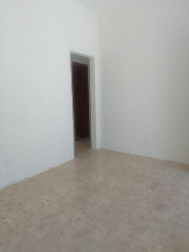 Casa independente e únca de fundos 742717