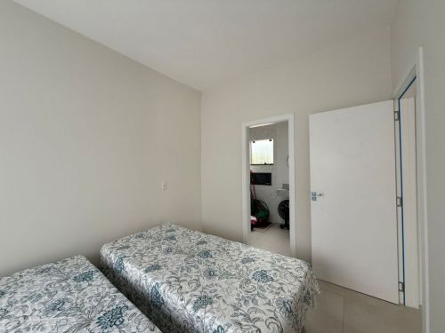 Casa Moderna – Balneário Imperador – Itapoásc 763512