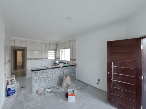 Casa nova em Itanhaém litoral sul de Sp à 1000m da praia 701371