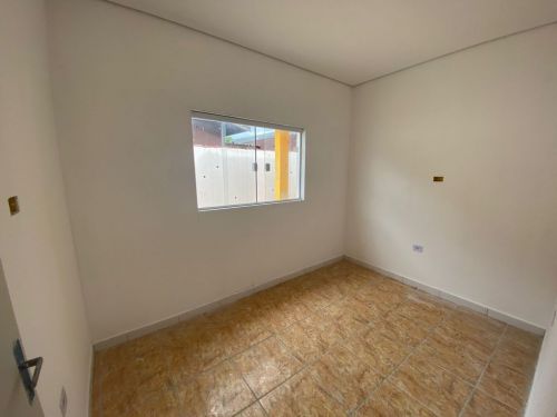 Casa nova pronta para morar no Balneário Samas em Mongaguá Com piscina e churrasqueira  689686