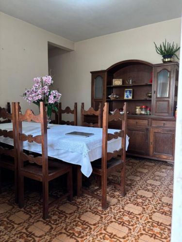 Casa para fins comerciais  772598