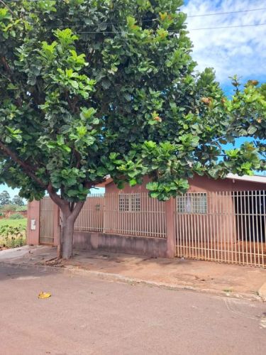 Casa Sabáudia Pr 95 metros 3 quartos rua são Mateus n 11  770459