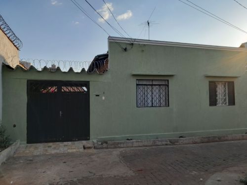 Casa térrea  em Ribeirão Preto - 01 690162