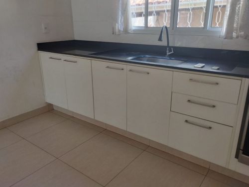Casa Térrea Vila Real Com 02 Quartos  02 Banheiros  03 Vagas Garagem  Casa Fundos  03 Dormsuite Garagem 03 Carros 754668