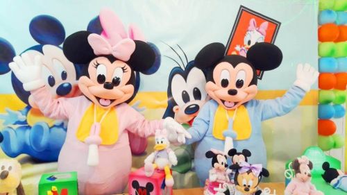 Cha Revelacao Mickey e Minnie Baby Personagens vivos cover 589902