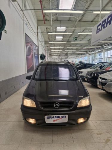 Chevrolet Zafira Cd 2.0 Gasolina 7 Lugares 2002 742116