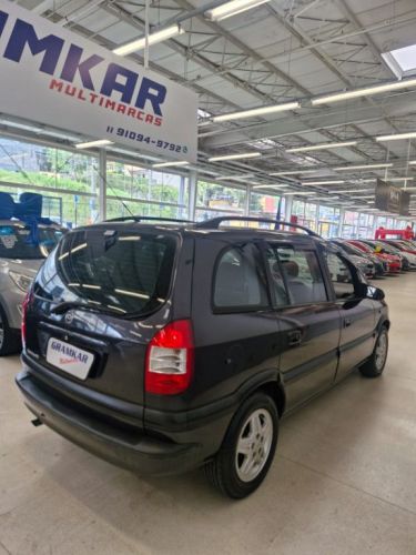 Chevrolet Zafira Cd 2.0 Gasolina 7 Lugares 2002 742120
