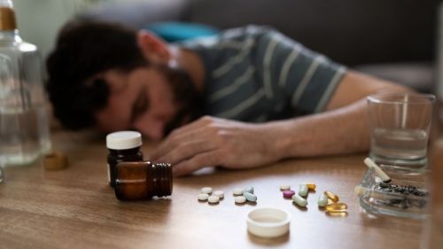 Clinica de habilitação de Dependentes Quimicos 767376