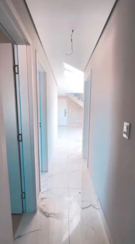 Cobertura 3 Quartos 3 Vagas Santa Mônica - R$ 930.00000metragem: 172 mª Terraço descoberto com churrasqueira e Spar instalados.diferenciais:elevador;pr édio novo.3 vagas de garagem cobertas 774935 Cobertura 3 Quartos 3 Vagas Santa Mônica - R$ 930.00000metragem: 172 mª Terraço descoberto com churrasqueira e Spar instalados.diferenciais:elevador;pr édio novo.3 vagas de garagem cobertas 774935