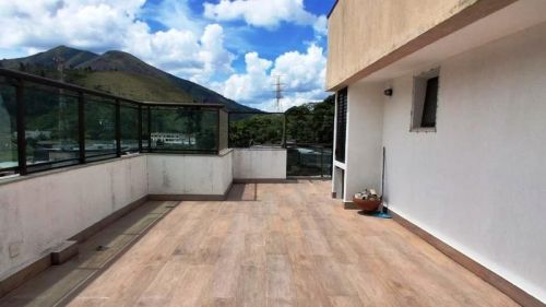 Cobertura a venda em Itaipava - Petrópolisrj 775530
