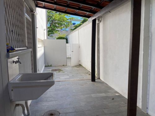 Condomínio Vivendas do Bosque - Casa Duplex de 4 quartos sendo 01 suíte com 390 m2 755630