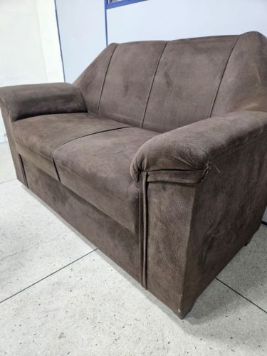 Conjunto de sofás 2 e 3 lugares. 749437