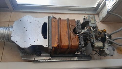 Conserto de aquecedores de água passa vinte  777294