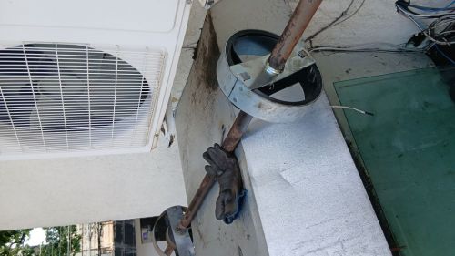 Conserto de portas de aço em geral  777785