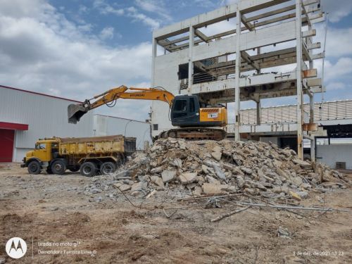 Demolidora Ferreira Lima - Demolição e Locação De Máquinas Para Terraplenagem 654205