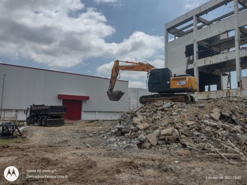 Demolidora Ferreira Lima - Demolição e Locação De Máquinas Para Terraplenagem 758968