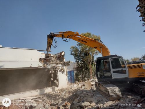 Demolidora Ferreira Lima - Demolição e Terraplenagem - Osasco 758991
