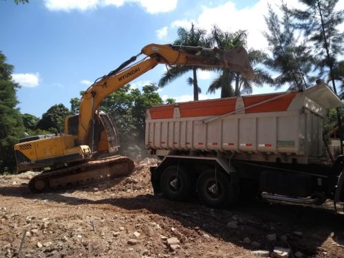 Demolidora Ponto Certo - Serviço de Demolição em Geral 694168