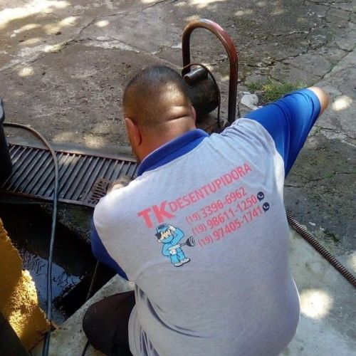 Desentupidora de Cano Entupido no Jardim Nova Europa em Campinas - Desentupidora no Jardim Nova Europa  784867